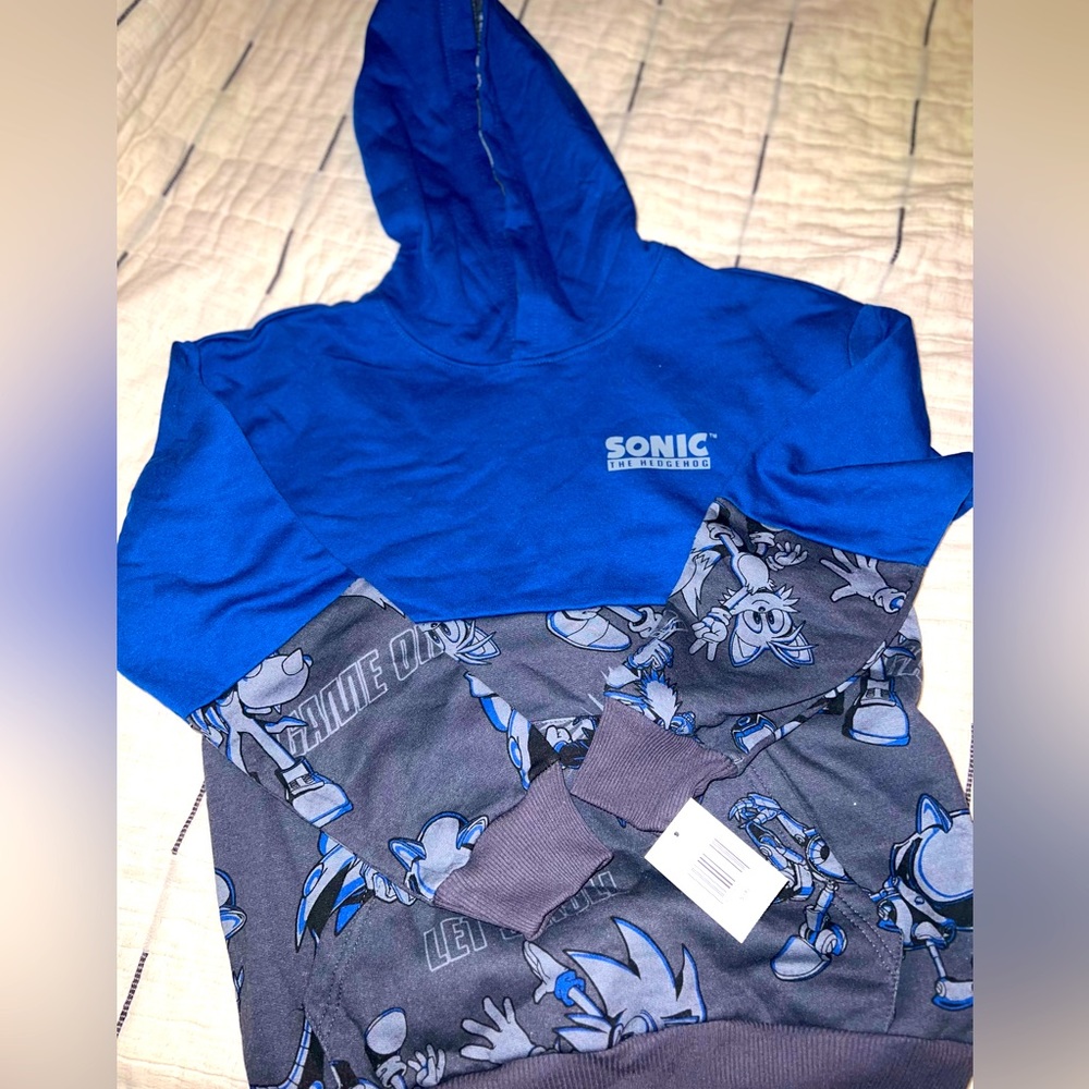 Sonic hoodie
